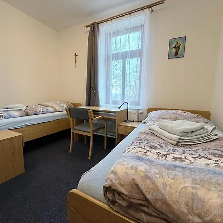 Poutní Na Svatém Hostýně Hotel Chvalčov